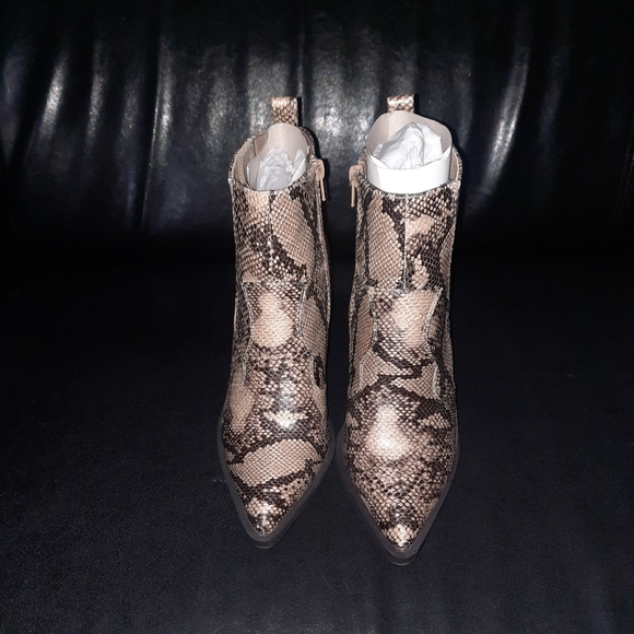 Natural faux snake skin booties - Picture 3 of 4
